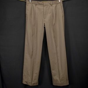 Dockers Beige Khaki Pants Sz 34 X 32 Classic Fit